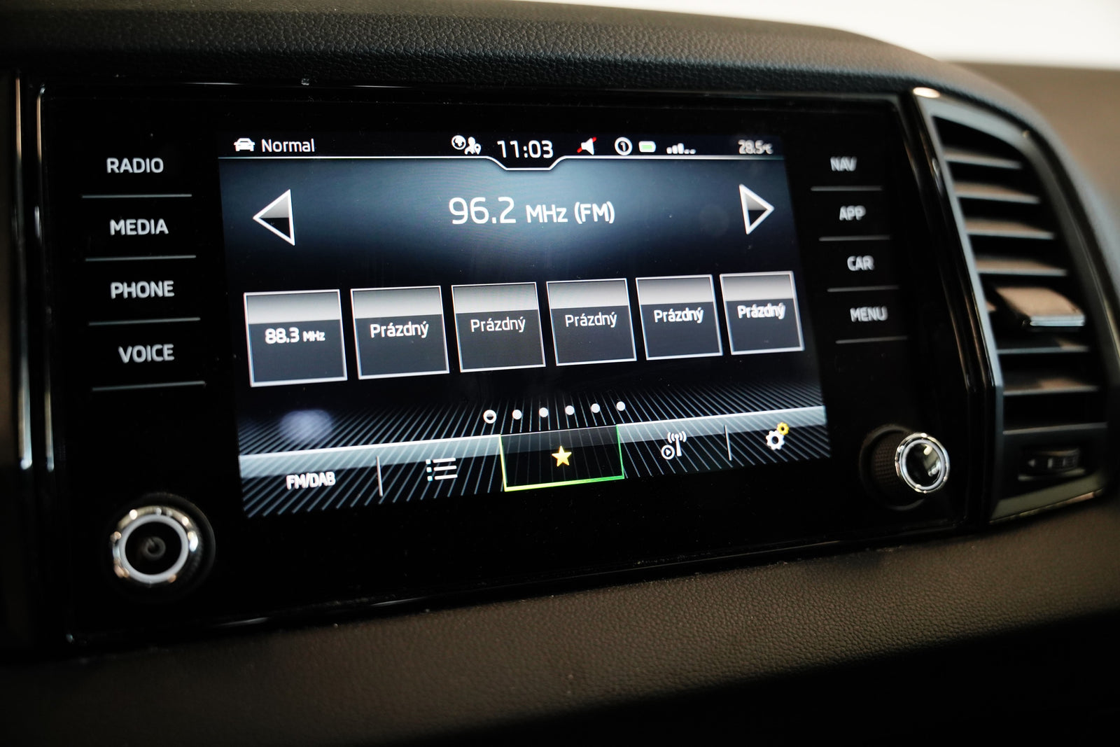 Škoda Karoq 2.0 TDI 110 kW 4x4 Sportline – foto 19