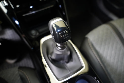 Peugeot 2008 1.2 PureTech 74 kW ALLURE – foto 19