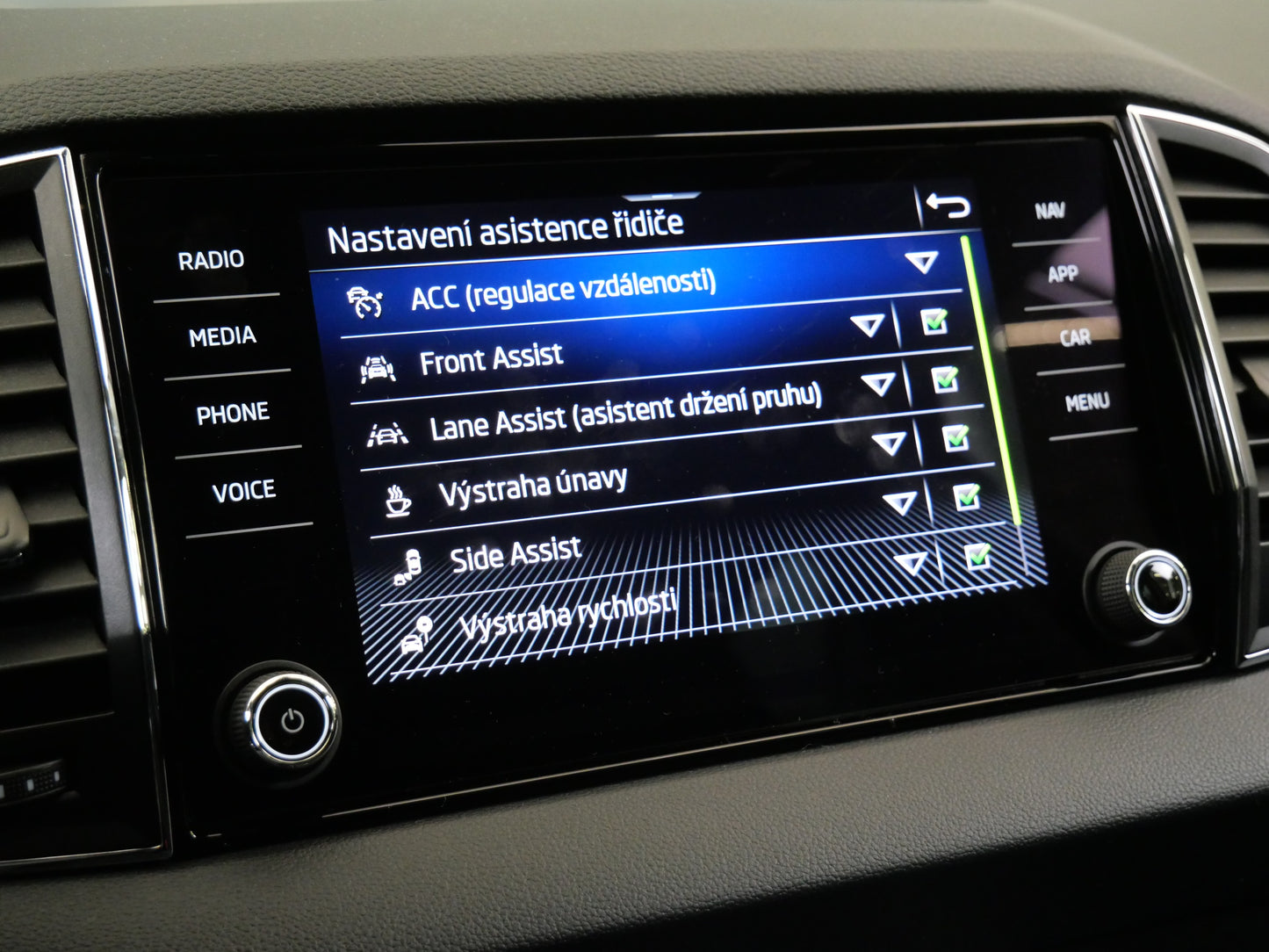 Škoda Karoq 1.5 TSI 110 kW Top Selection