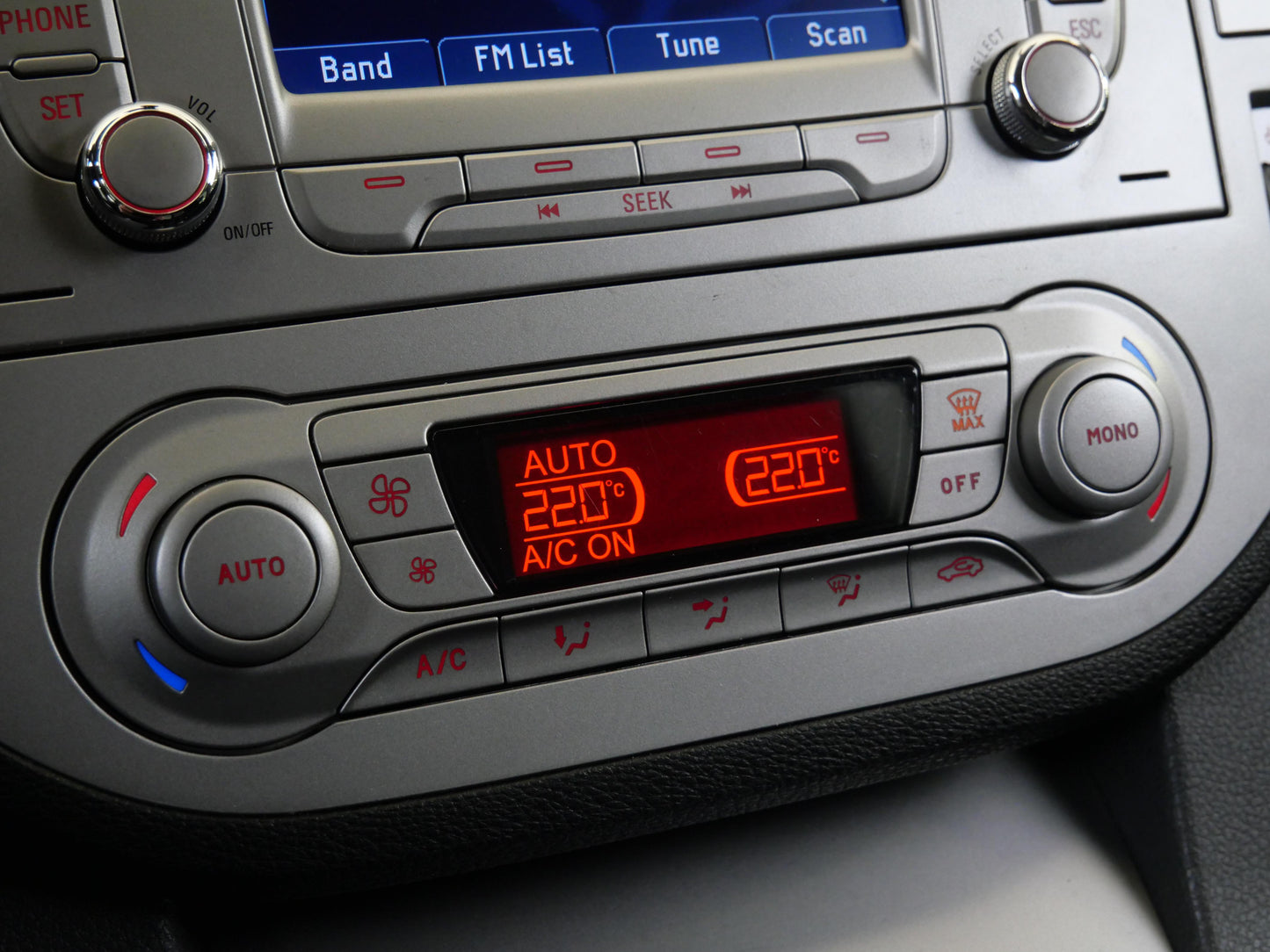 Ford C-MAX 2.0 TDCI 100 kW Titanium