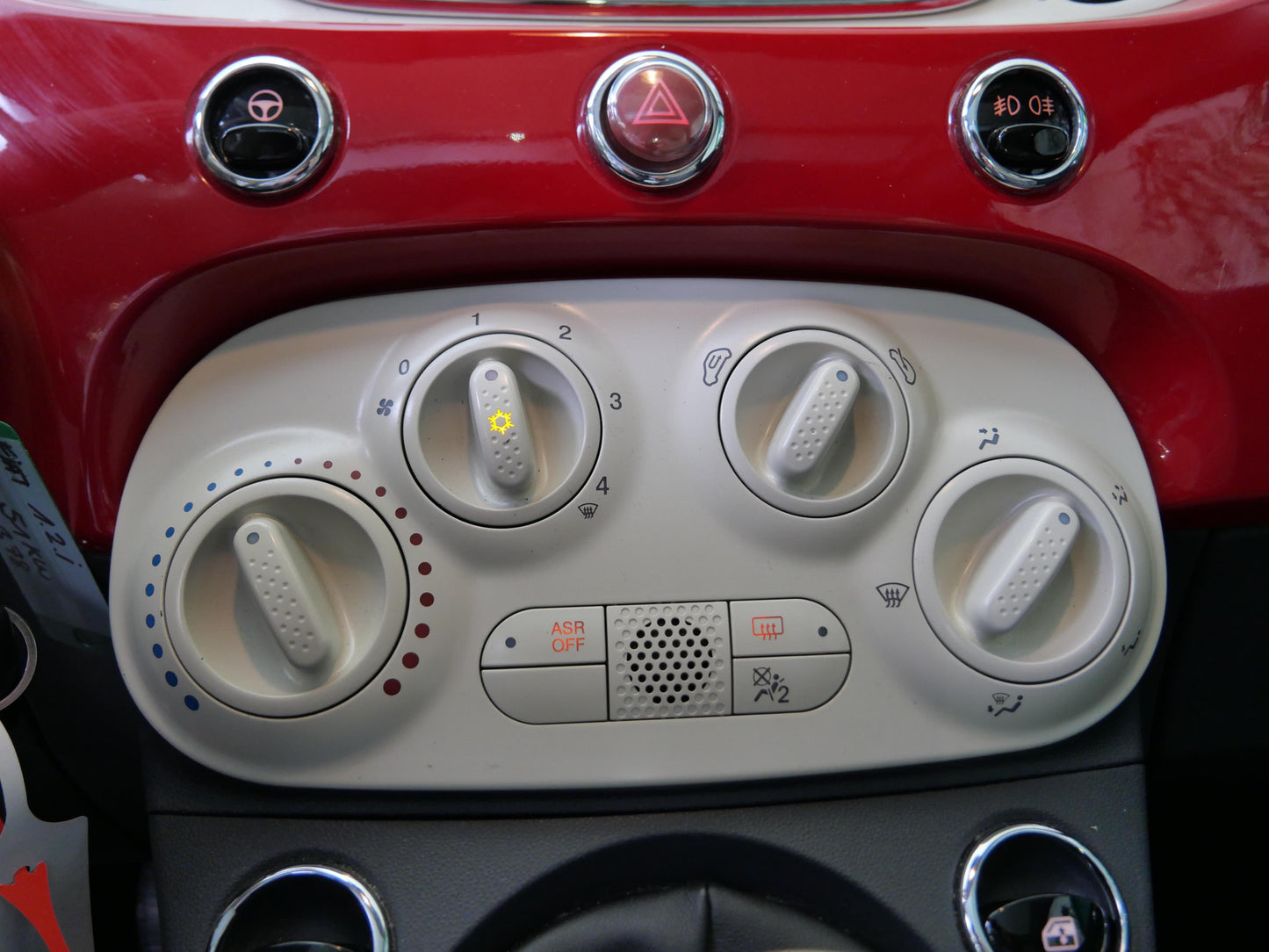 Fiat 500 1.2 i 51 kW Lounge