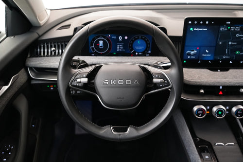 Škoda Superb 2.0 TDI 110 kW DSG Selection – foto 19