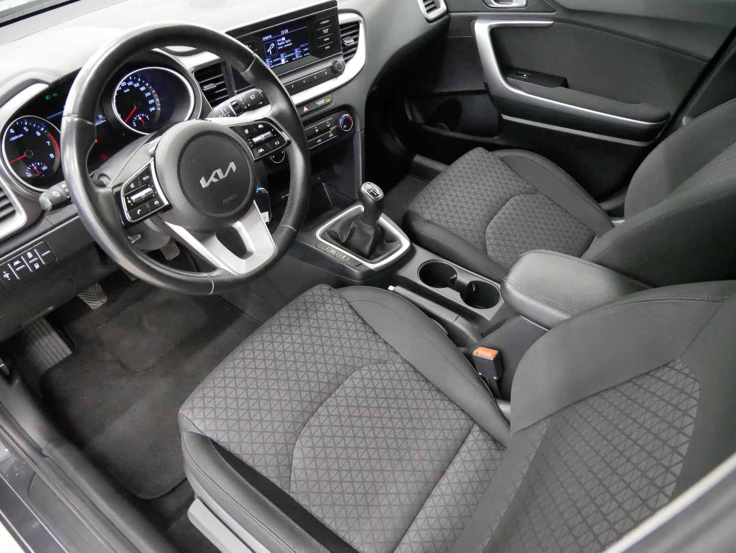 Kia Ceed 1.0 T-GDi 74 kW Fresh