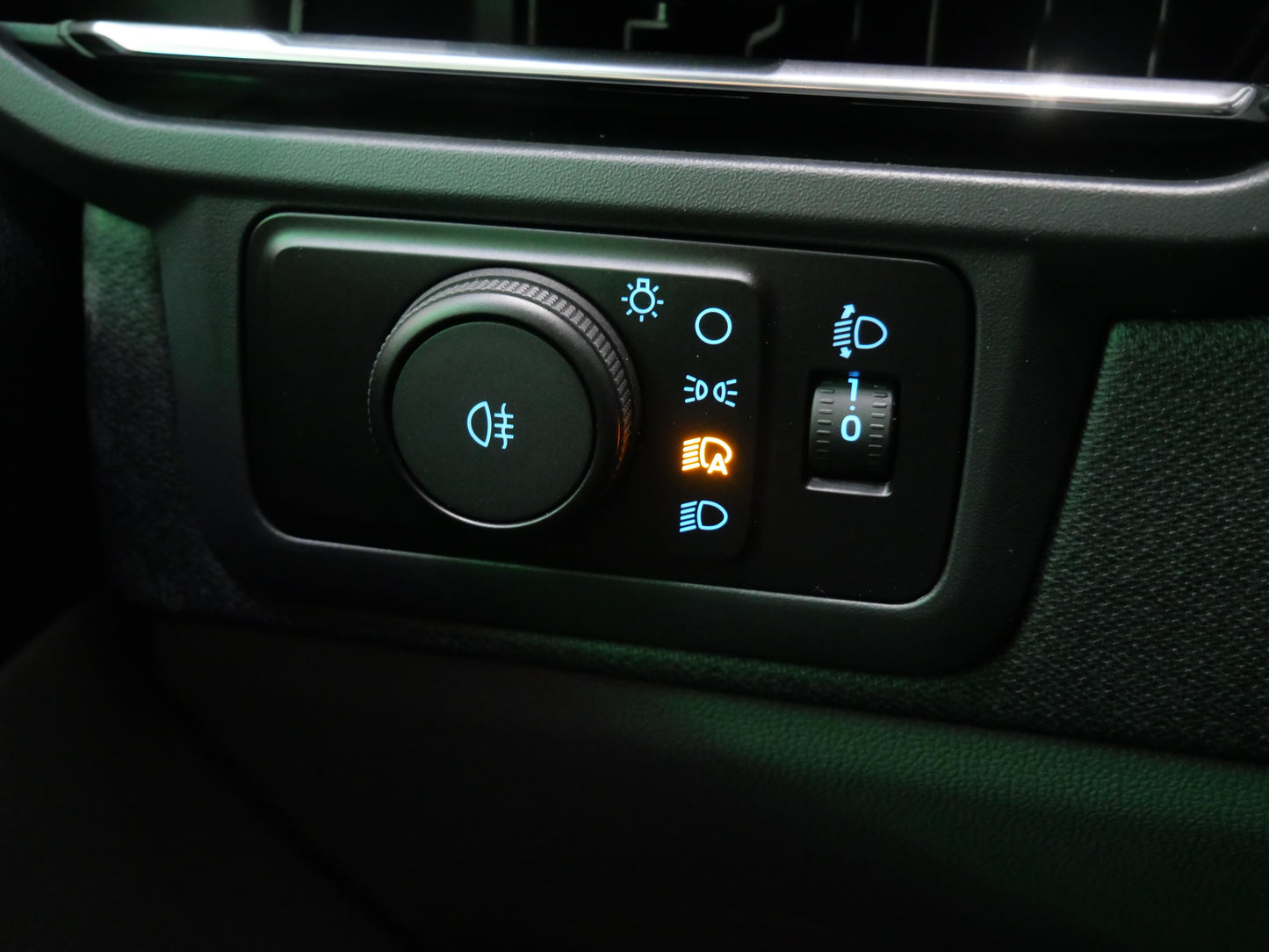 Ford Tourneo Custom 2.0 EcoBlue 125 kW Titanium X