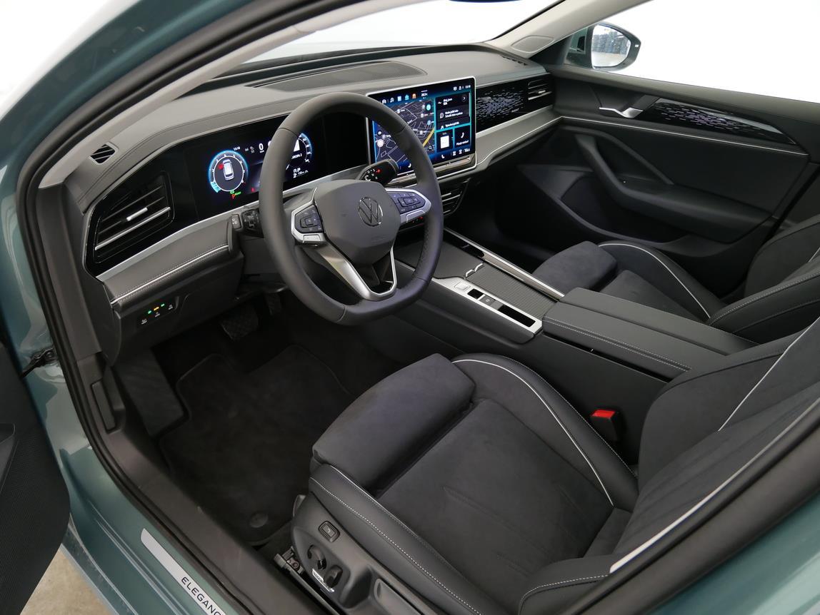 Volkswagen Passat 1.5 e-TSI 110 kW ELEGANCE