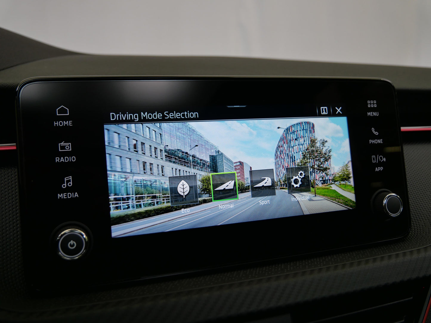 Škoda Scala 1.5 TSI 110 kW DSG Monte Carlo