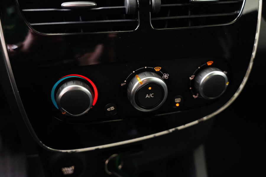 Renault Clio 1.2 16V 54 kW – foto 19