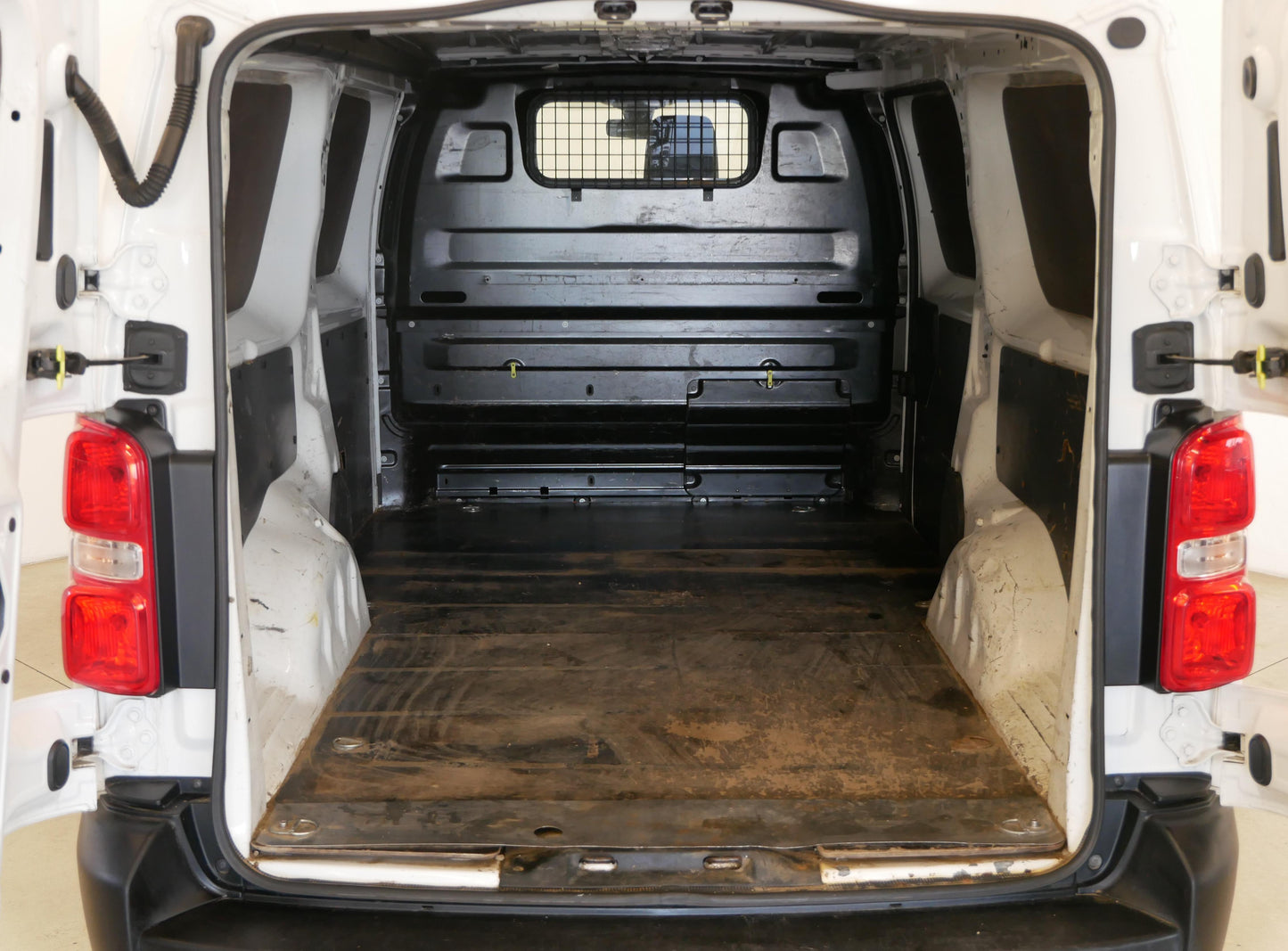 Toyota Proace 2.0 D-4D L3H1 3 místa