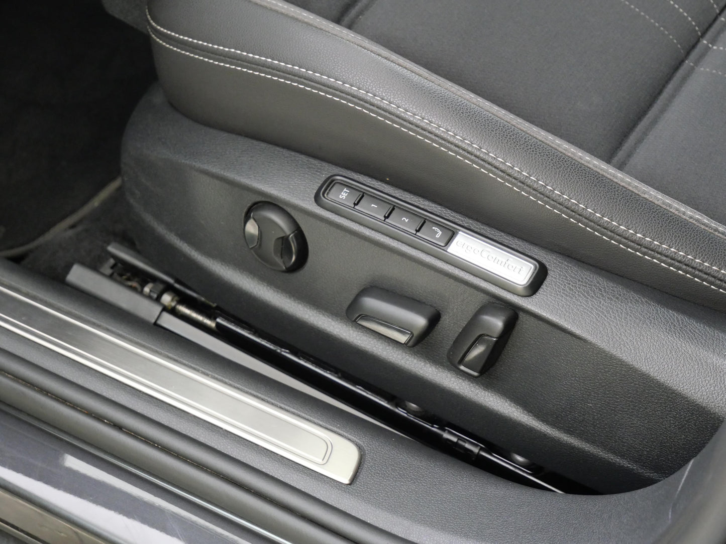 Volkswagen Passat 2.0 TDI 147 kW DSG Alltrack