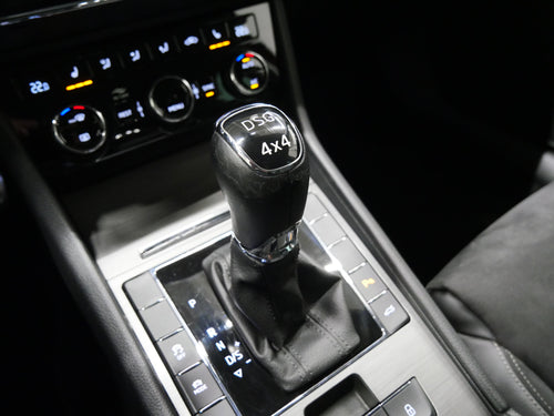 Škoda Superb 2.0 TDI 147 kW Scout – foto 19