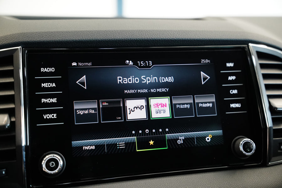 Škoda Karoq 1.5 TSI 110 kW Top Selection – foto 19