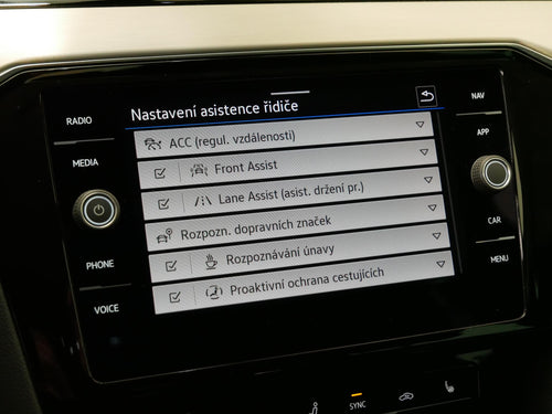 Volkswagen Passat 2.0 TDI 147 kW Elegance – foto 19