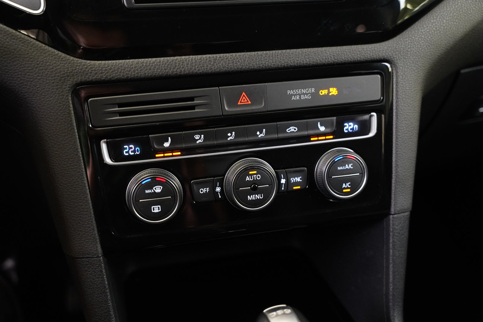 Volkswagen Golf 1.4 TSI 92 kW Highline – foto 19