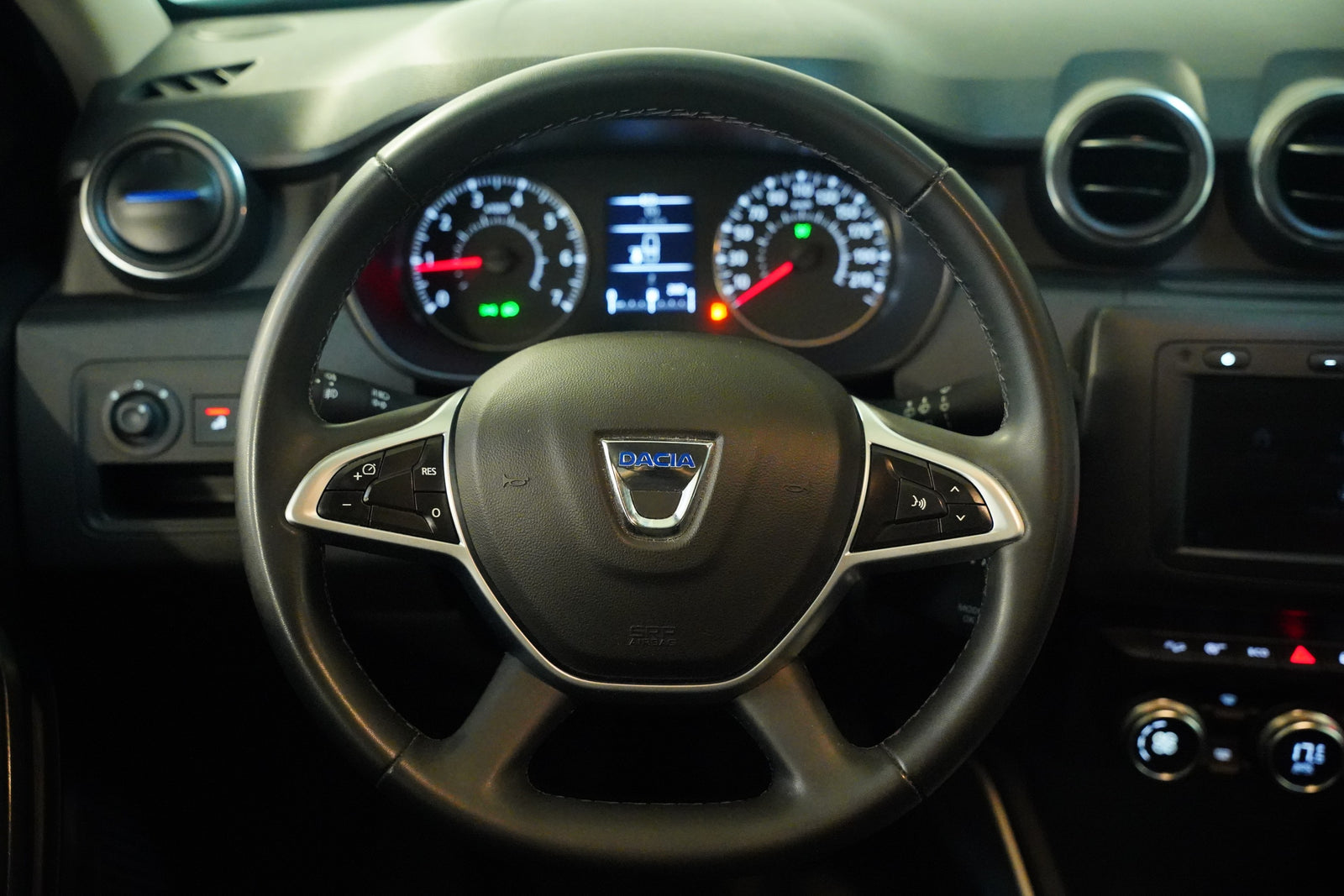Dacia Duster 1.3 TCe 110 kW 4WD Celebration – foto 19