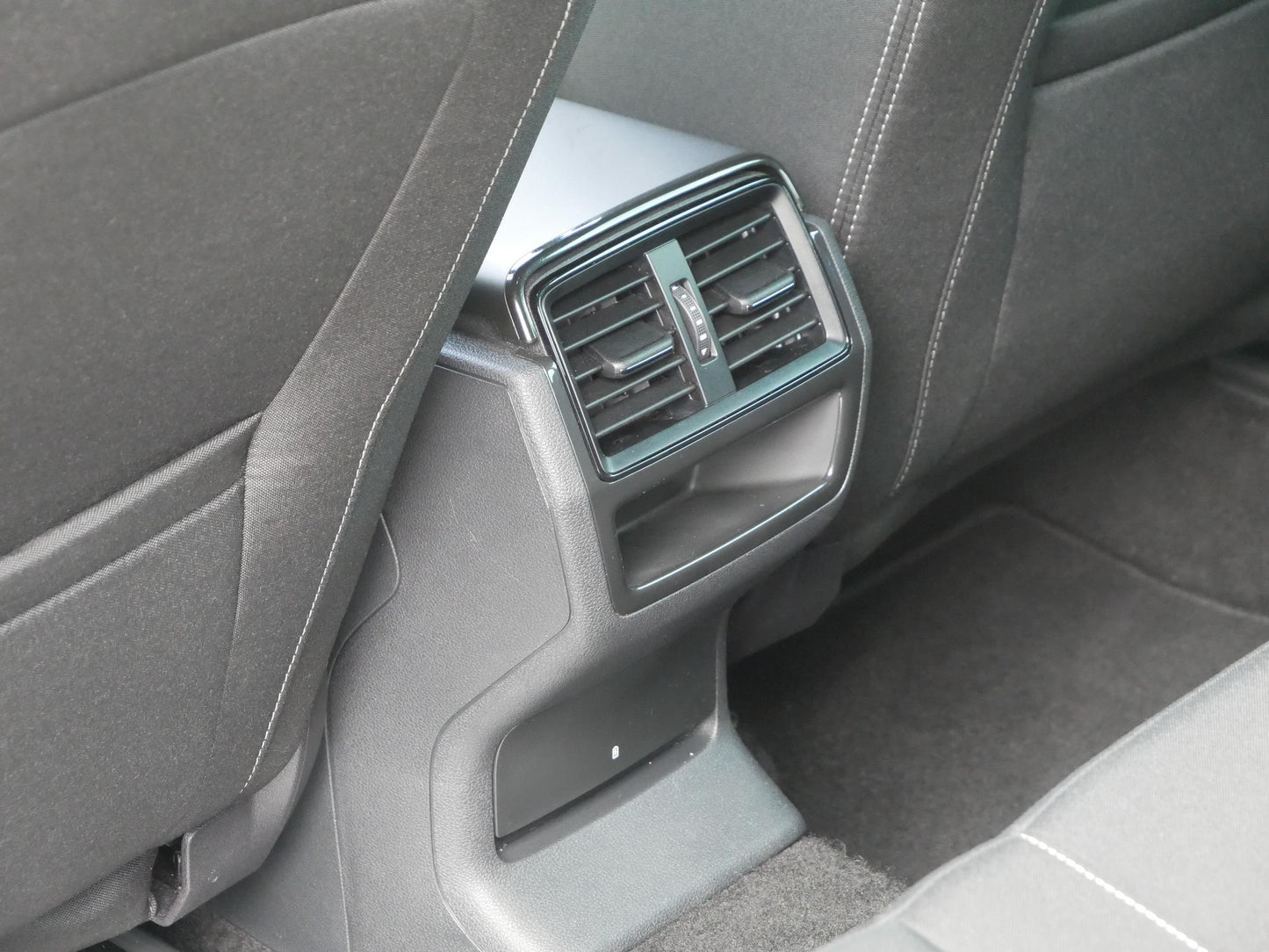 Škoda Karoq 2.0 TDI 110 kW SportLine