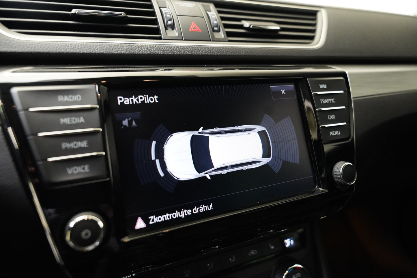 Škoda Superb 2.0 TDI 140 kW Style