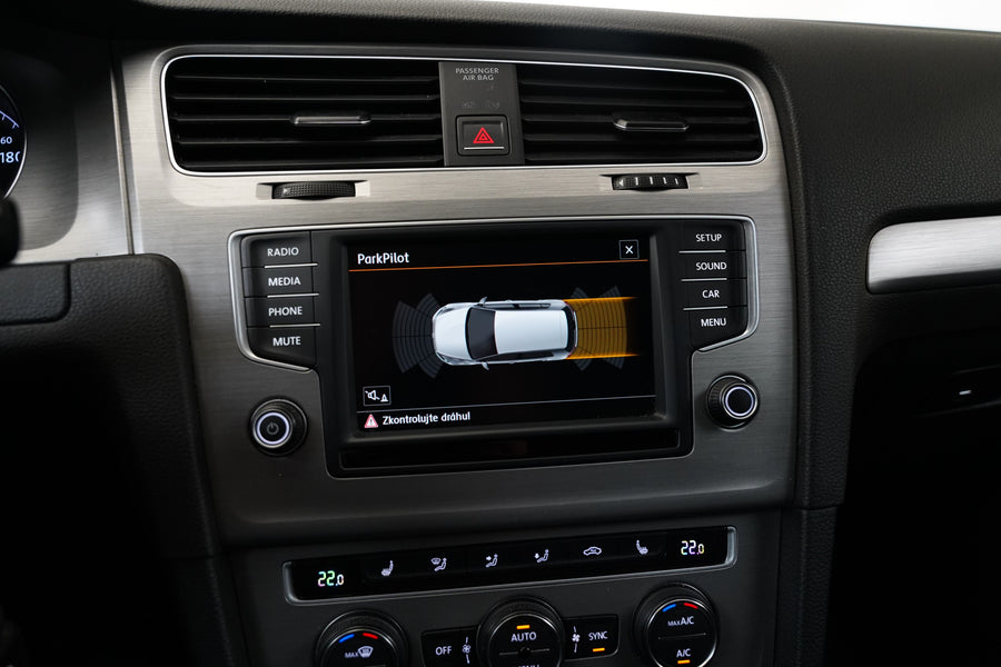 Volkswagen Golf 1.6 TDI 81 kW – foto 19