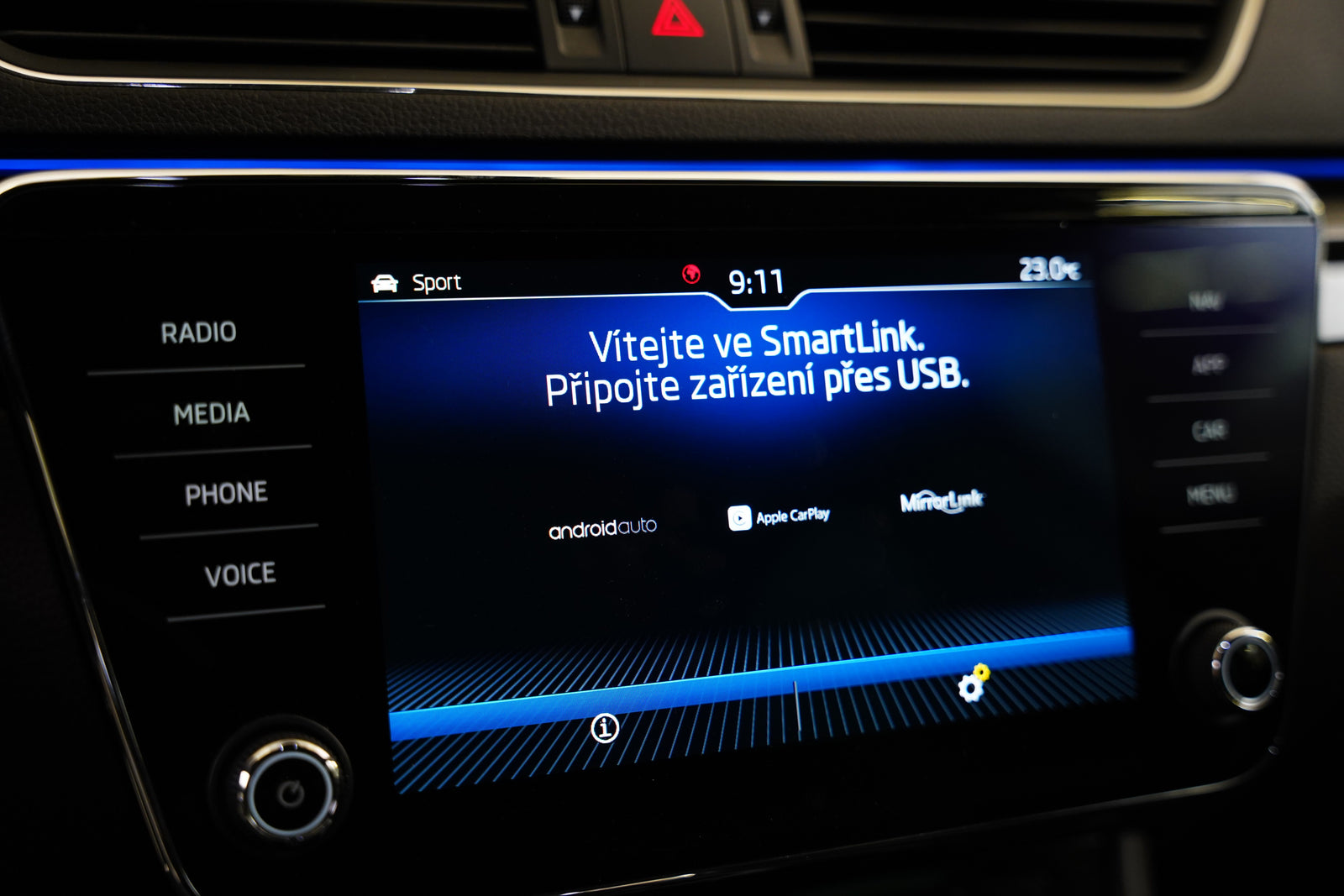 Škoda Superb 2.0 TSI 162 kW Laurin&Klement – foto 19