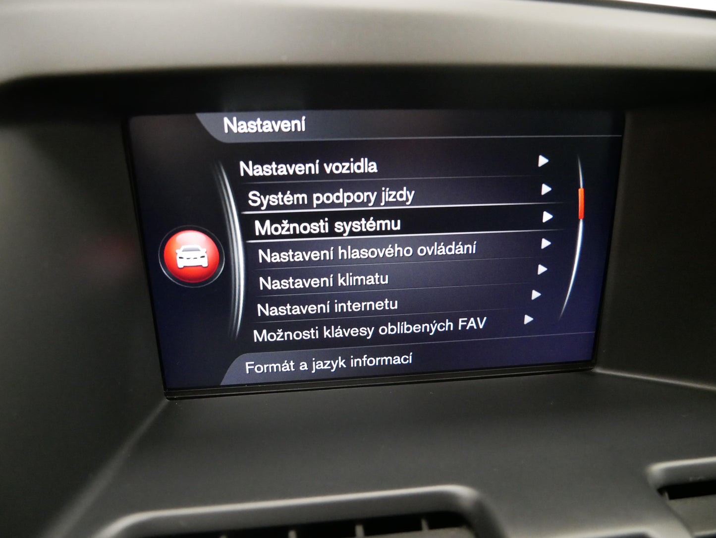 Volvo XC60 D4 140 kW AUT Momentum