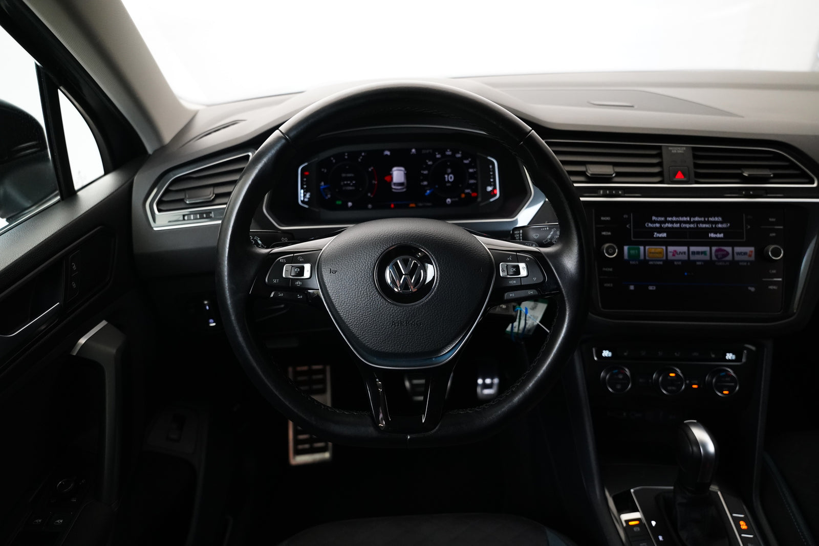Volkswagen Tiguan 2.0 TSI 140kW 4MOTION IQ.Drive – foto 19