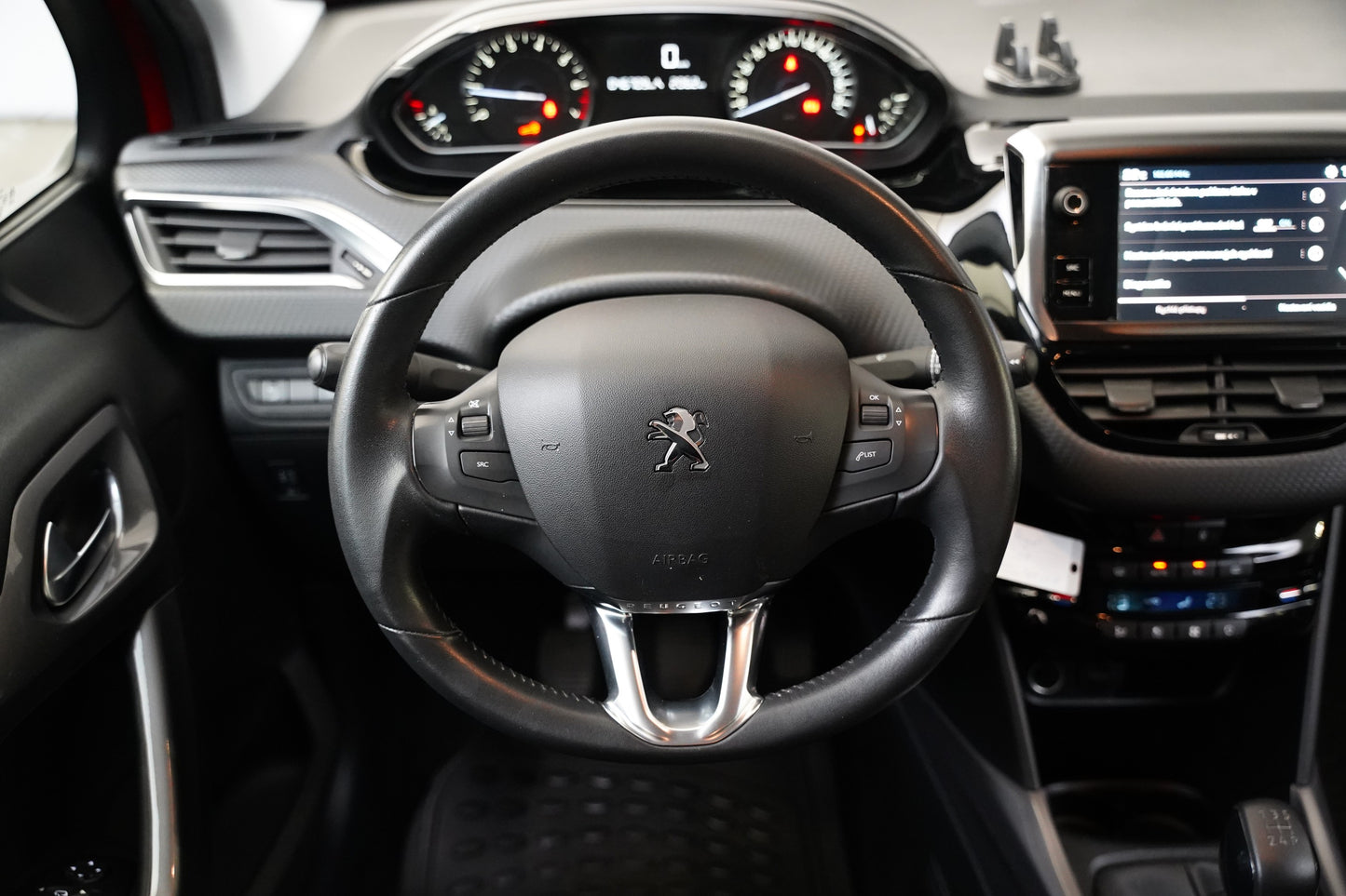 Peugeot 2008 1.2 PureTech 61 kW