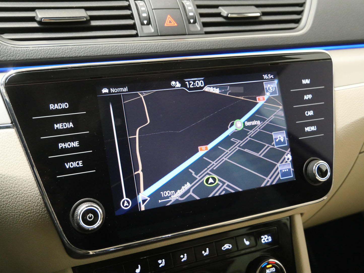Škoda Superb 2.0 TSI 200 kW Style Extra