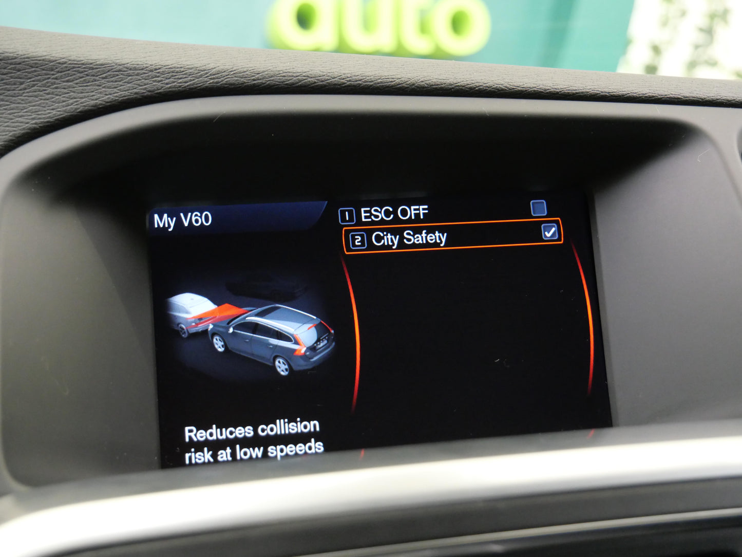 Volvo V60 T3 110 kW Kinetic