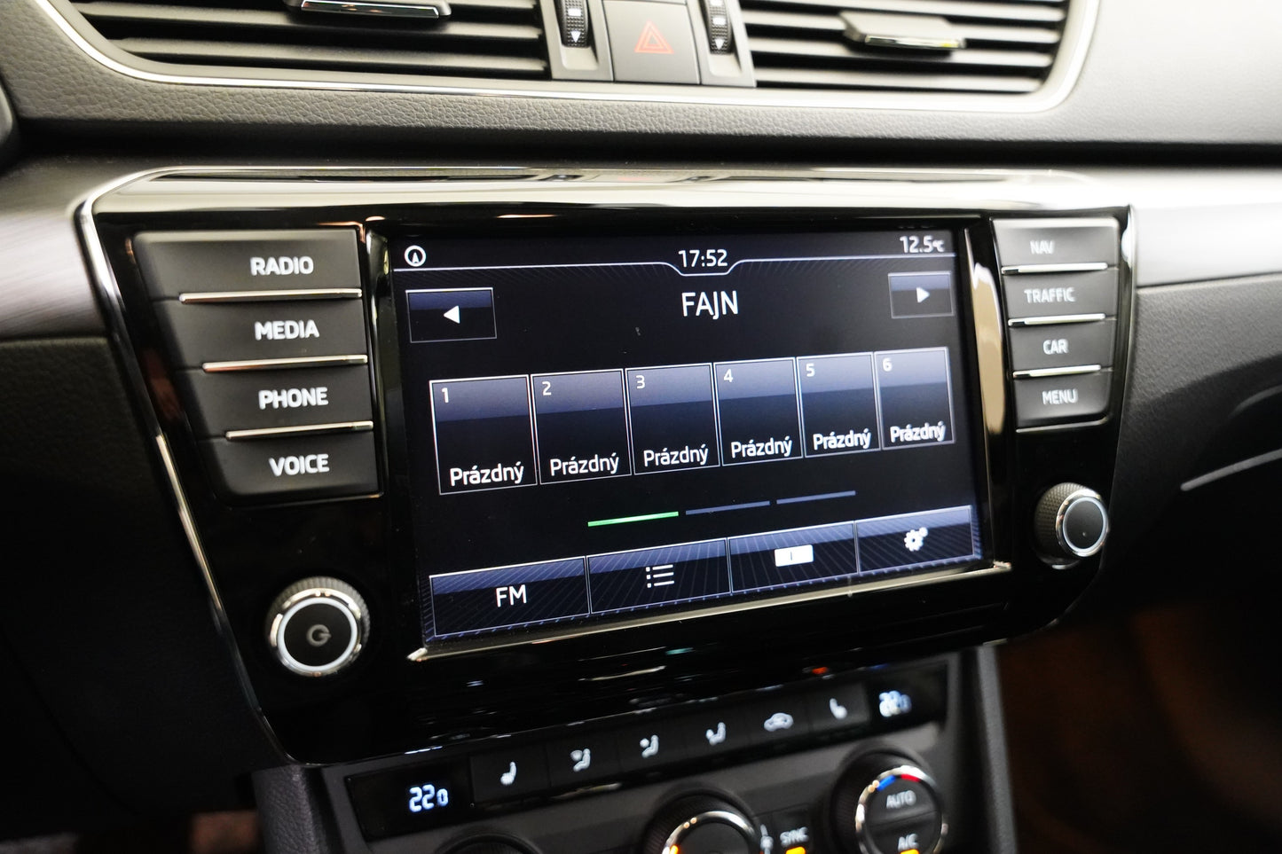 Škoda Superb 2.0 TDI 140 kW DSG Style