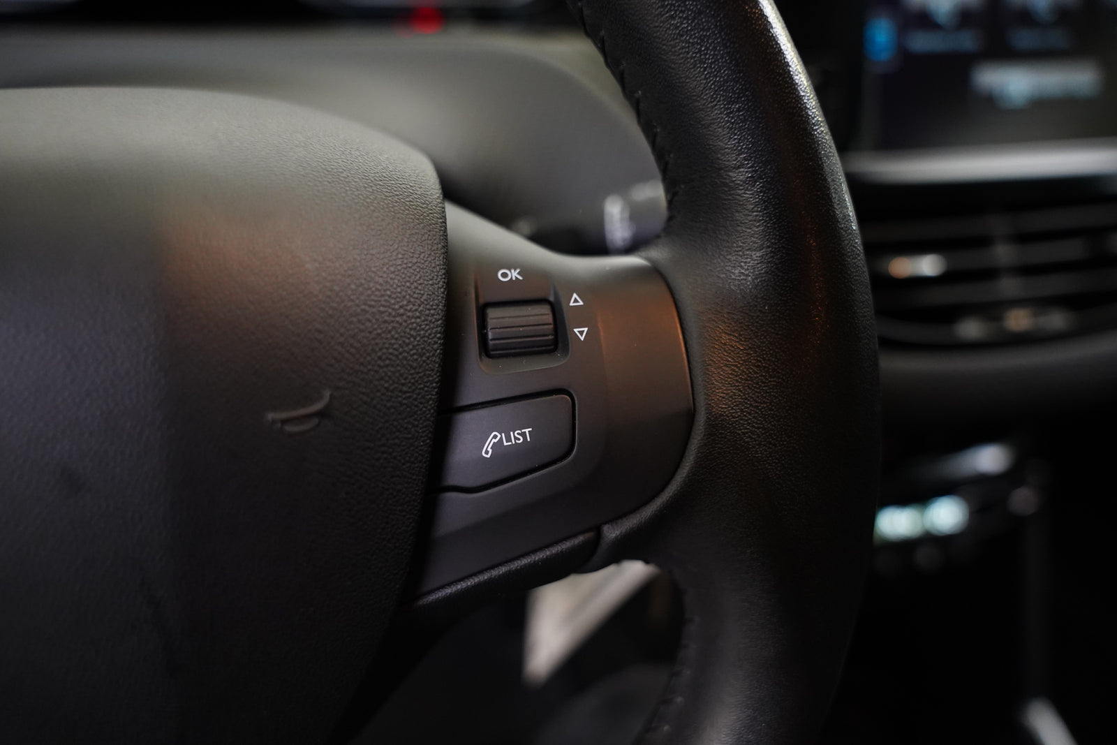 Peugeot 2008 1.2 PureTech 81 kW GT Line – foto 19