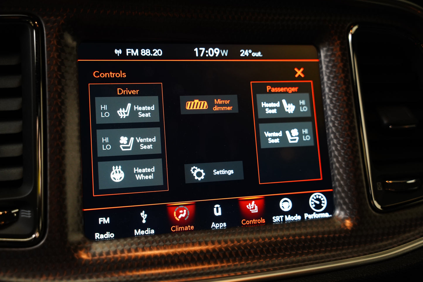 Dodge Challenger 6.2 V8 HEMI 535kW Supercharger