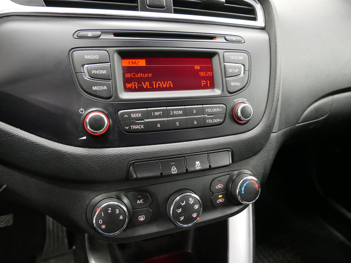 Kia Cee´d 1.6 CRDi 100kW Comfort Plus