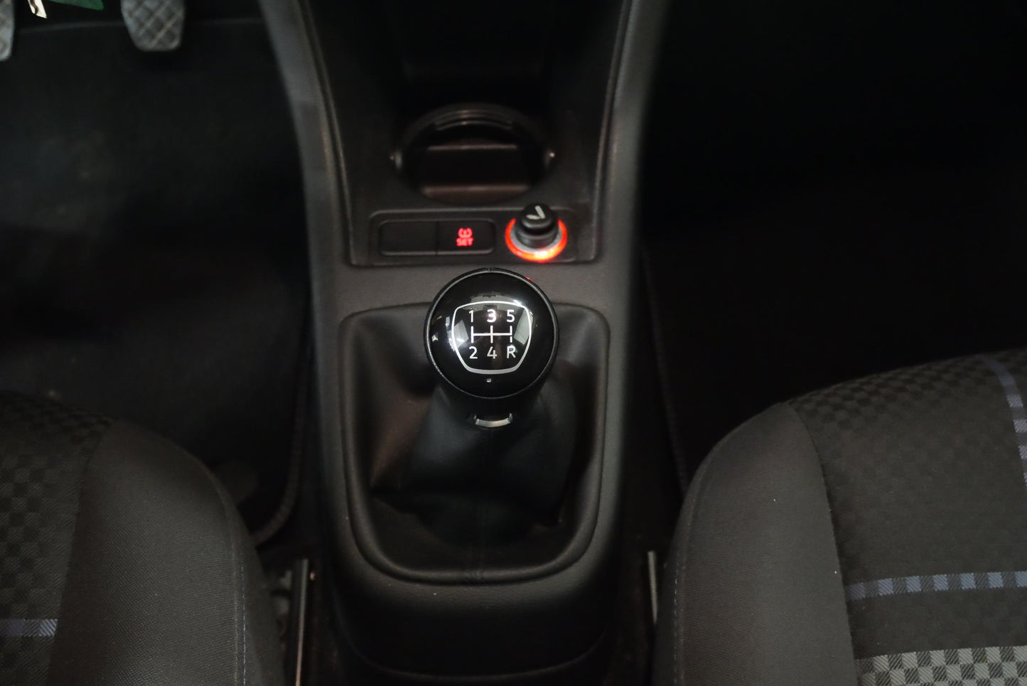 Volkswagen up! 1.0 i 44 kW Move up!