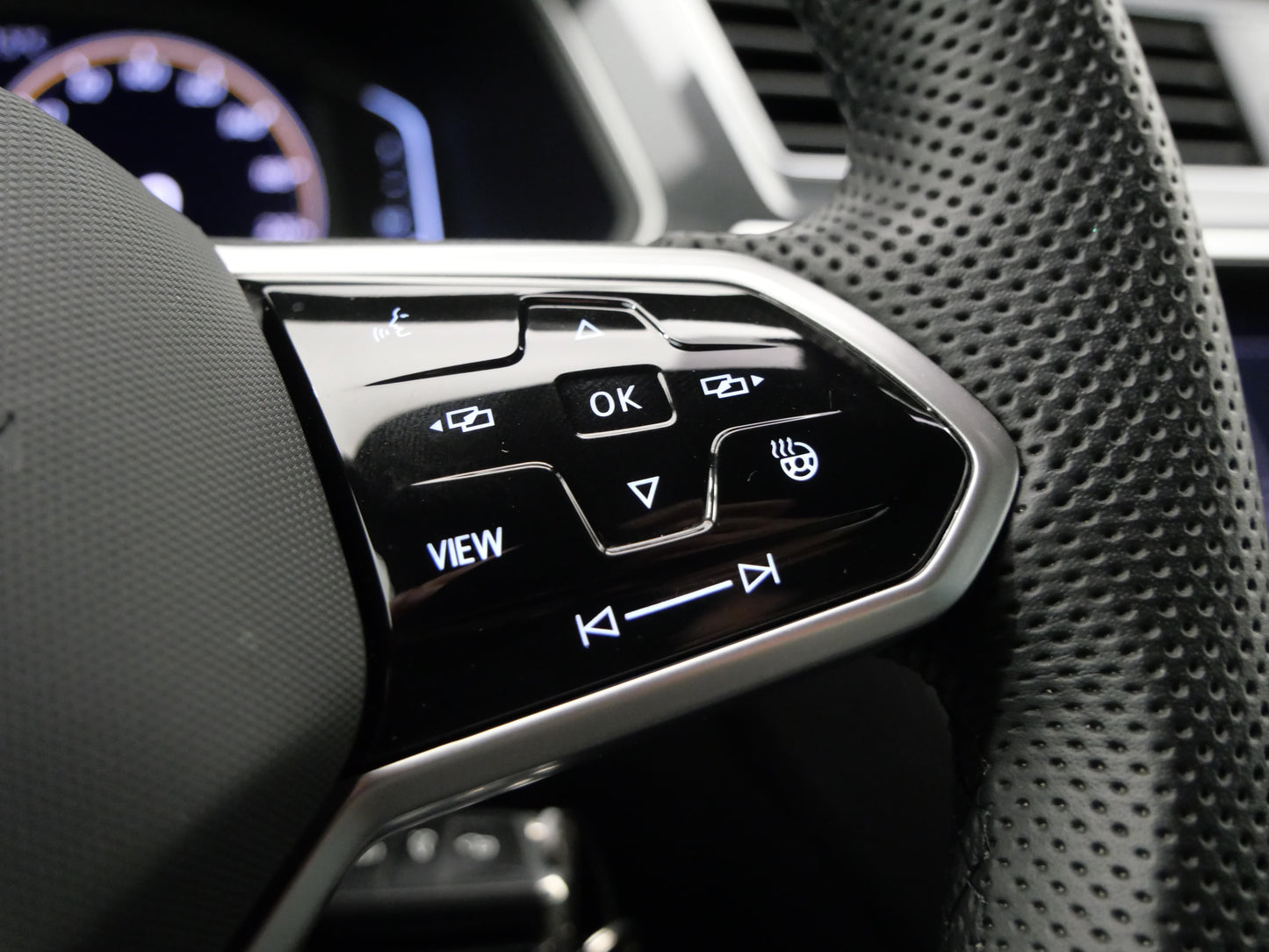 Volkswagen Tiguan 2.0 TSI 140 kW DSG 4x4 R-Line