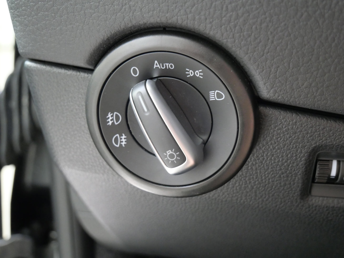 Volkswagen Multivan 2.0 TDI 110 kW DSG Long