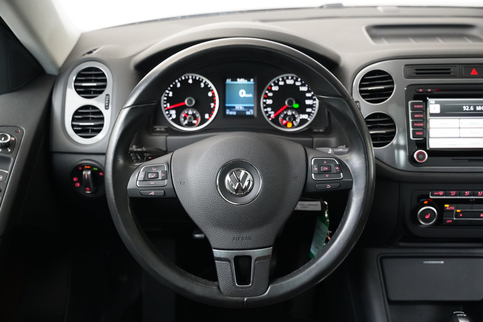 Volkswagen Tiguan 2.0 TSI 155 kW DSG 4x4 Sport – foto 19