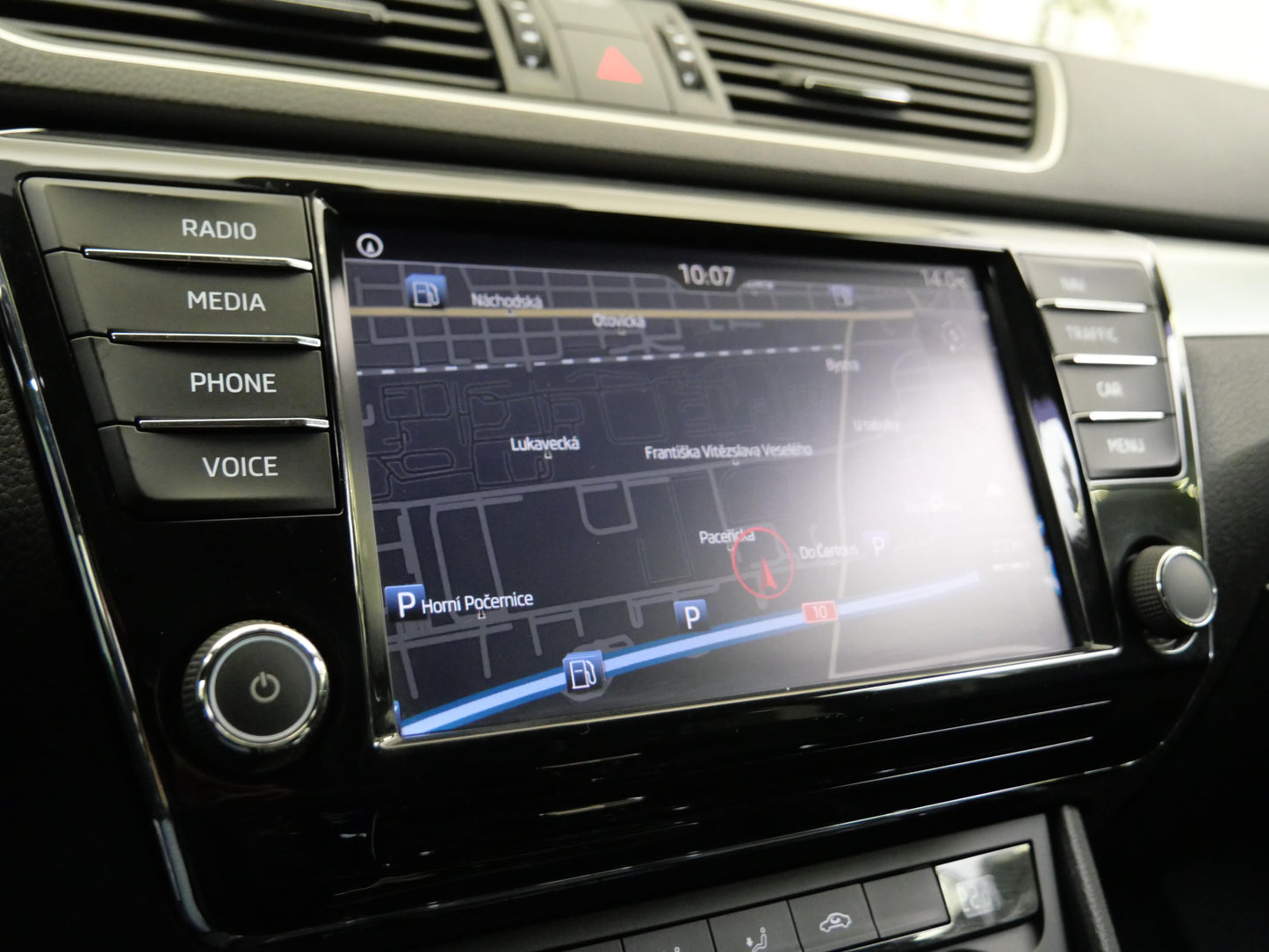 Škoda Superb 2.0 TDI 140kW DSG 4x4 Ambition