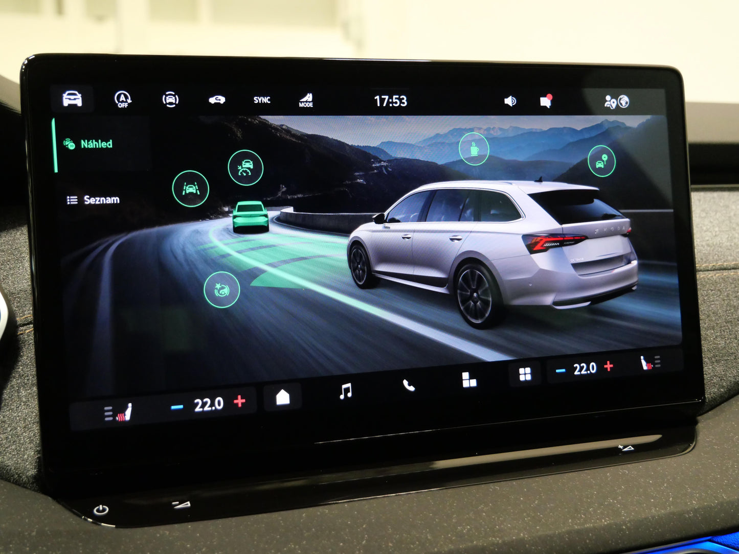 Škoda Octavia 1.5 eTSI 110 kW DSG Selection