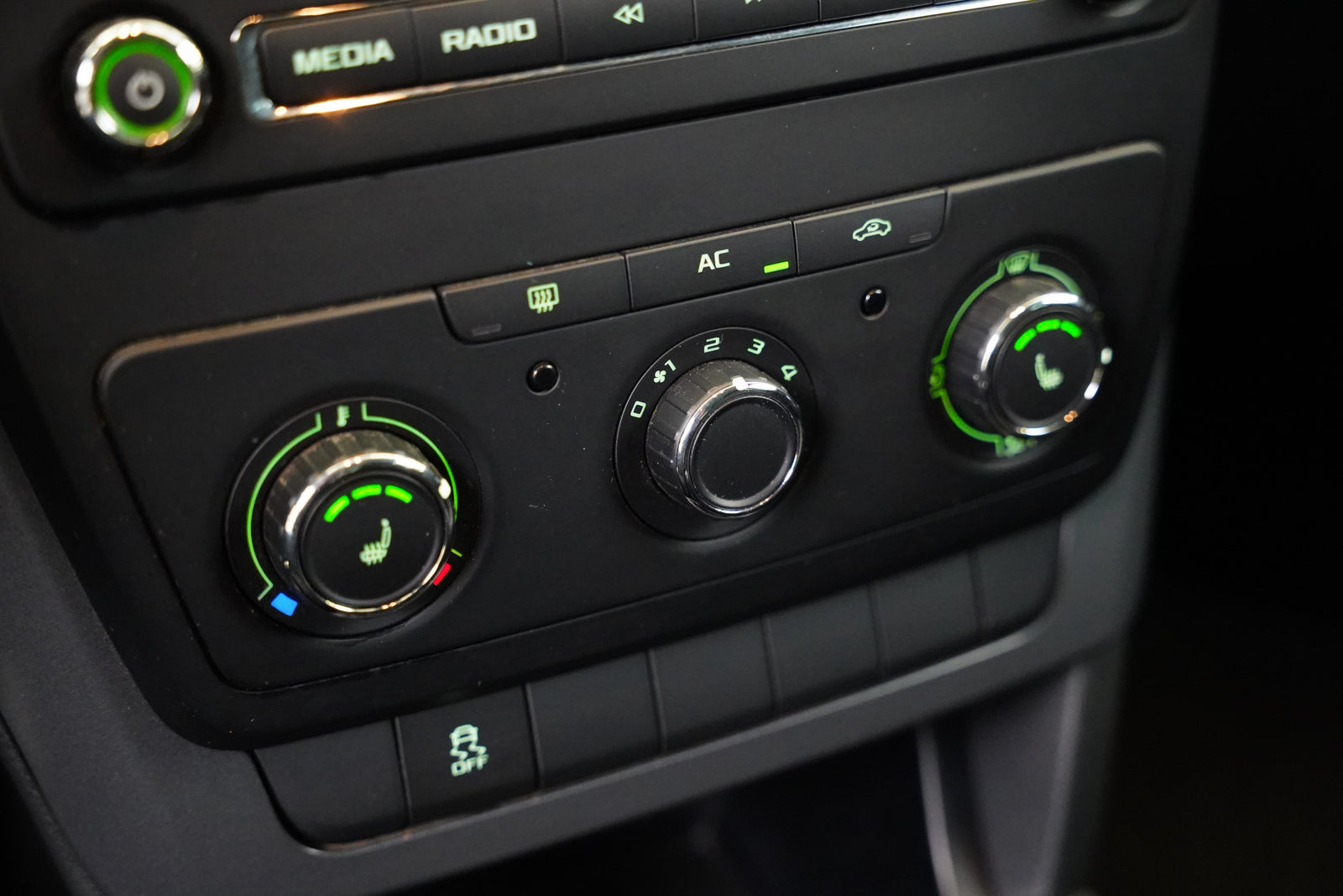Škoda Yeti 1.2 TSI 77 kW Active Plus – foto 19