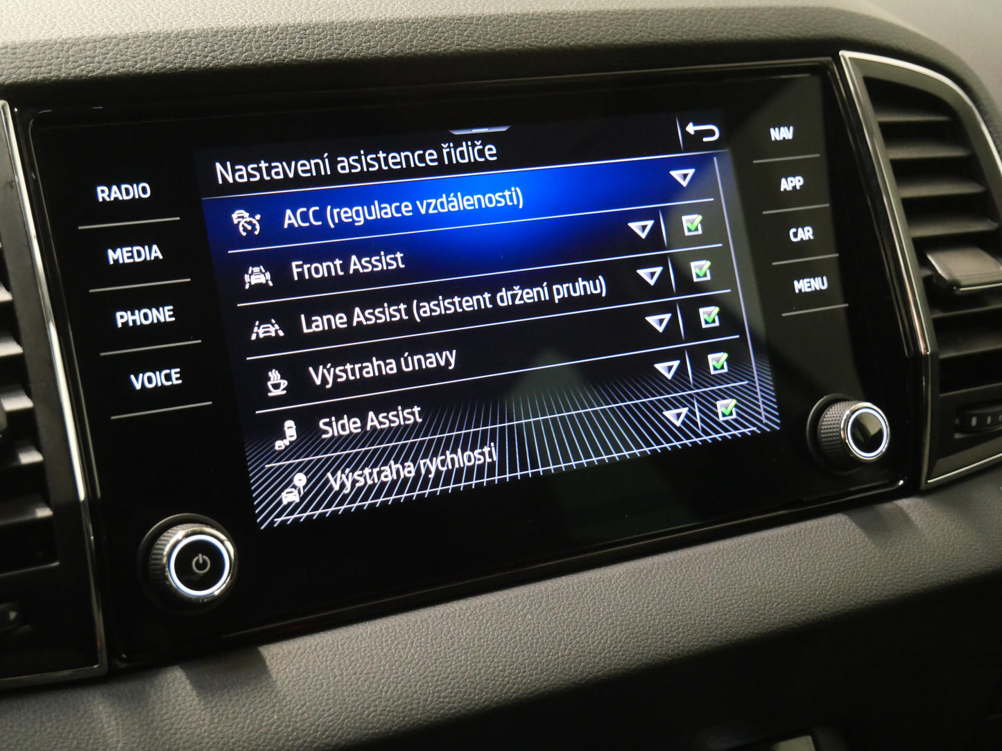 Škoda Karoq 1.5 TSI 110 kW Top Selection