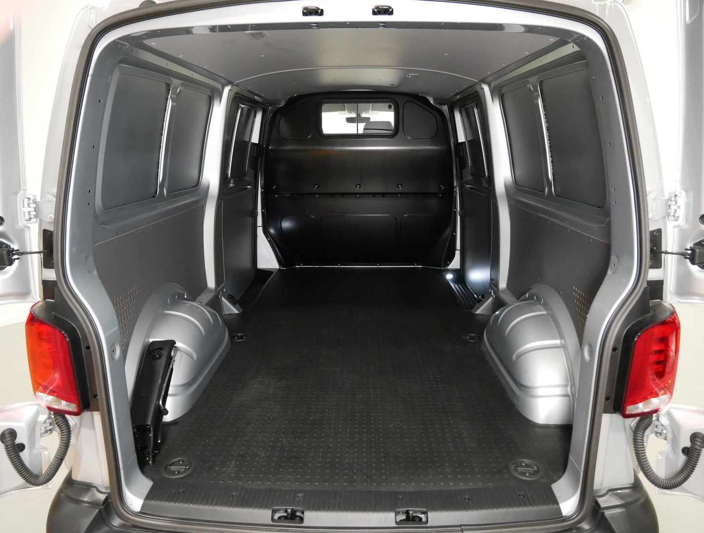 Volkswagen Transporter 2.0 TDI 110 kW LONG