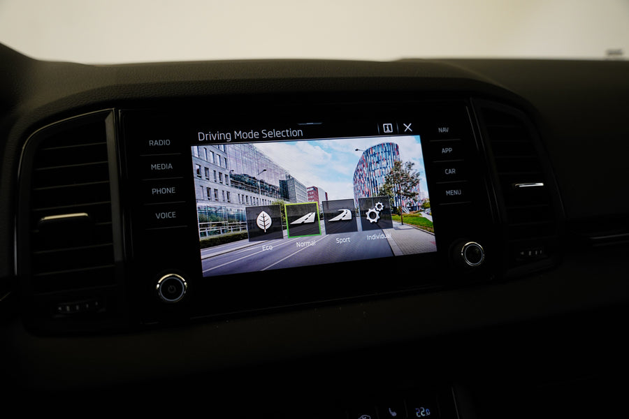 Škoda Karoq 1.5 TSI 110 kW DSG Sportline – foto 19
