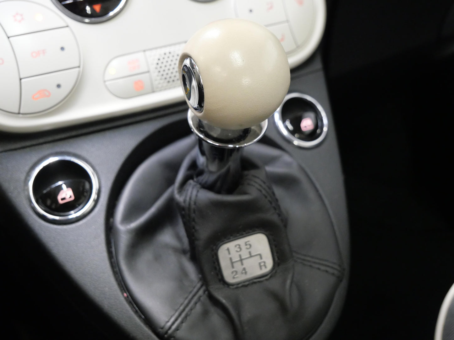 Fiat 500 1.2i 51 kW Lounge