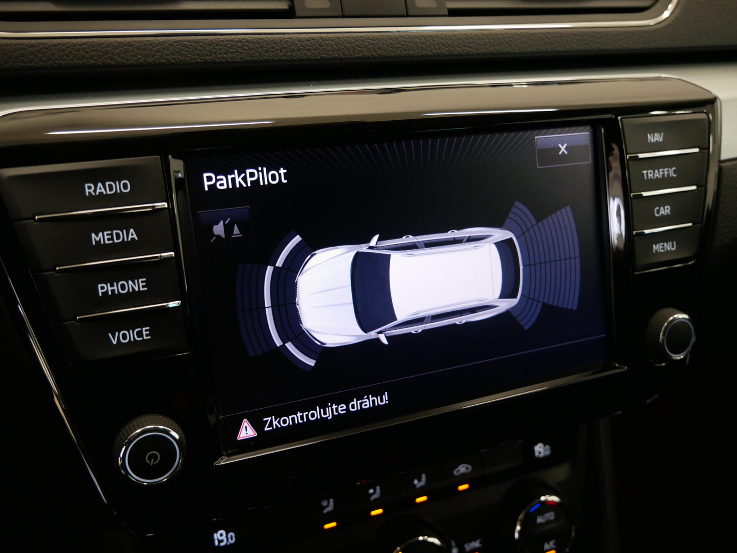 Škoda Superb 1.6 TDI 88 kW Ambition
