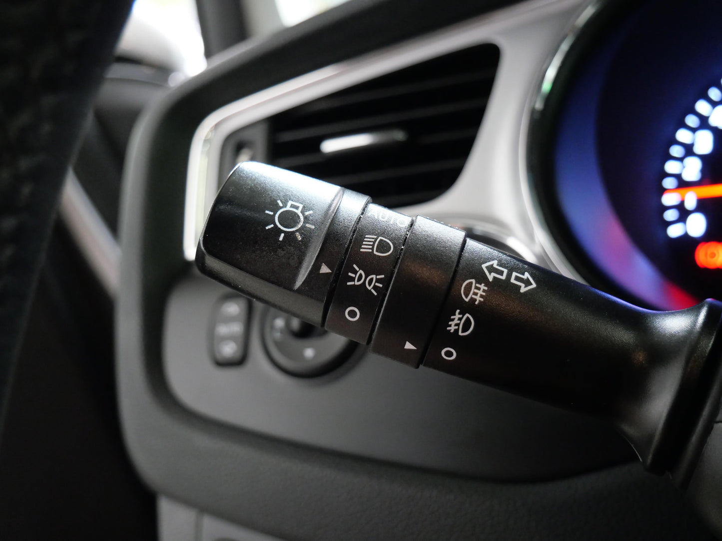 Kia Cee´d 1.6 GDI 99 kW Exclusive