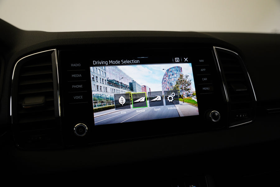 Škoda Karoq 1.5 TSI 110 kW Top Selection – foto 19