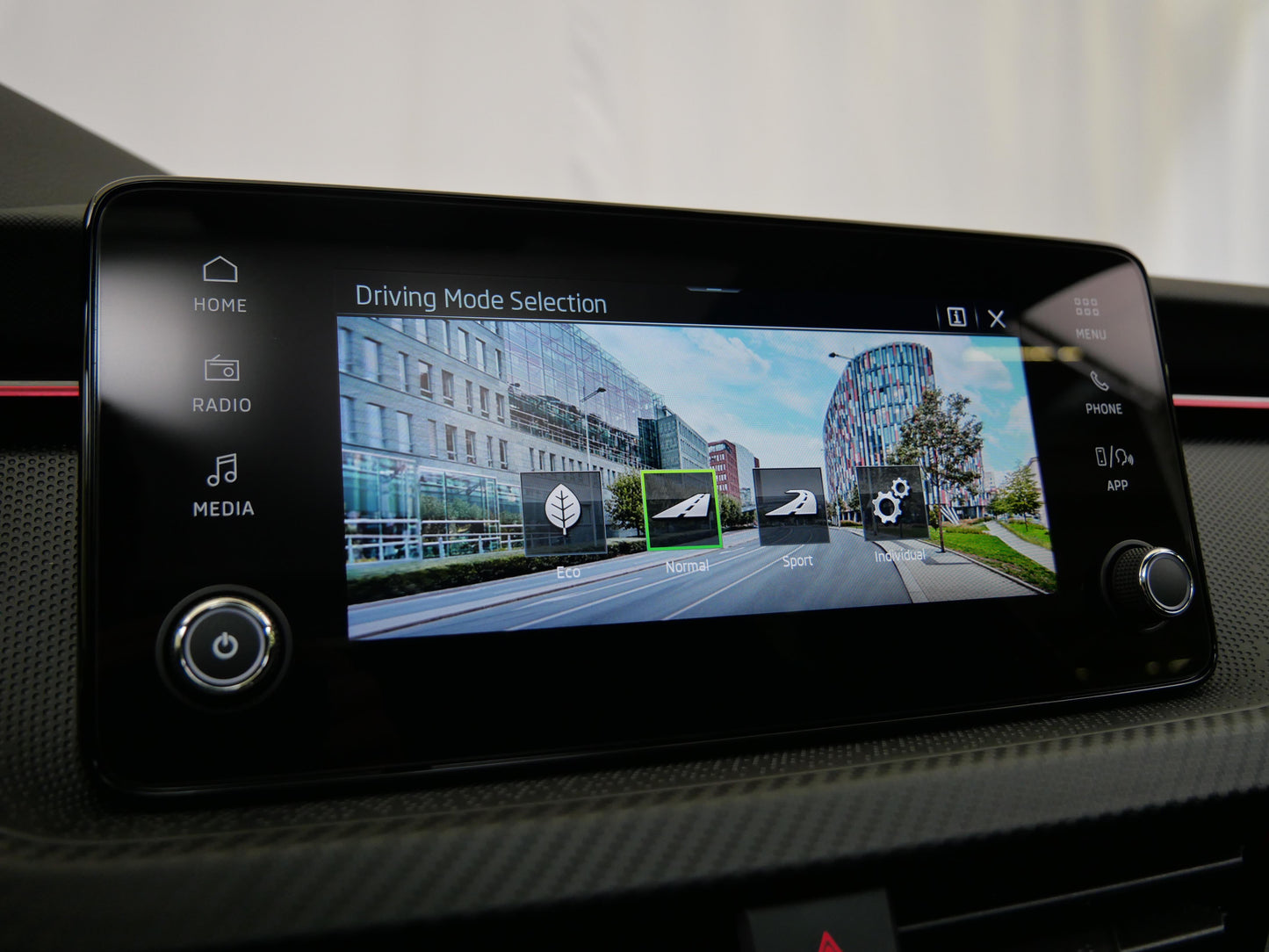 Škoda Scala 1.0 TSI 85 kW DSG Monte Carlo