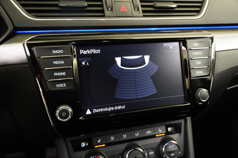 Škoda Superb 2.0 TDI 140 kW DSG Style – foto 19