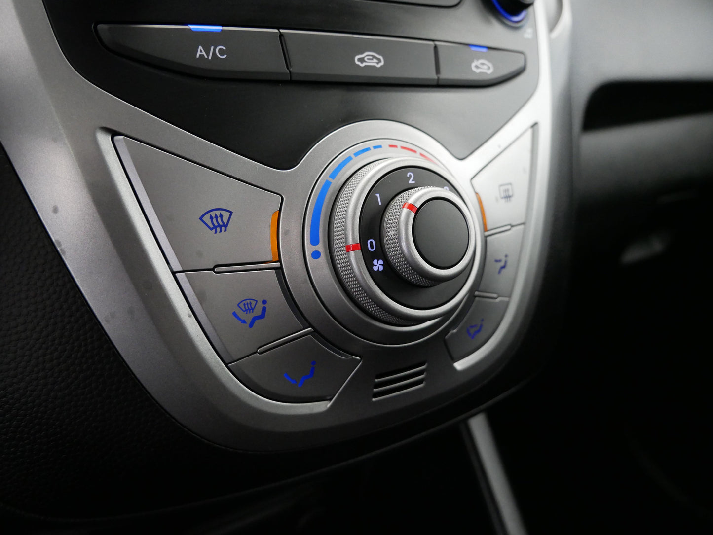 Hyundai ix20 1.6i 91 kW Trikolor