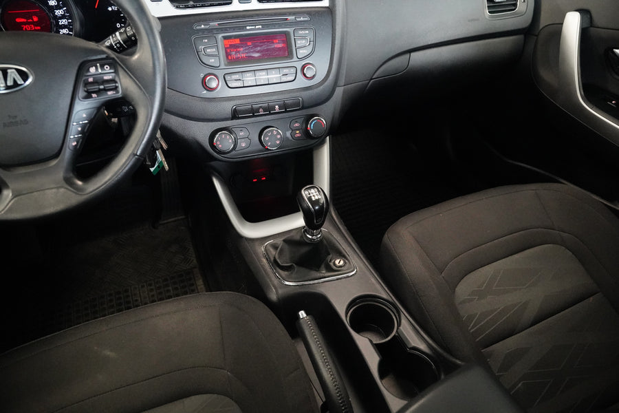 Kia Ceed 1.6 GDI 99 kW – foto 19