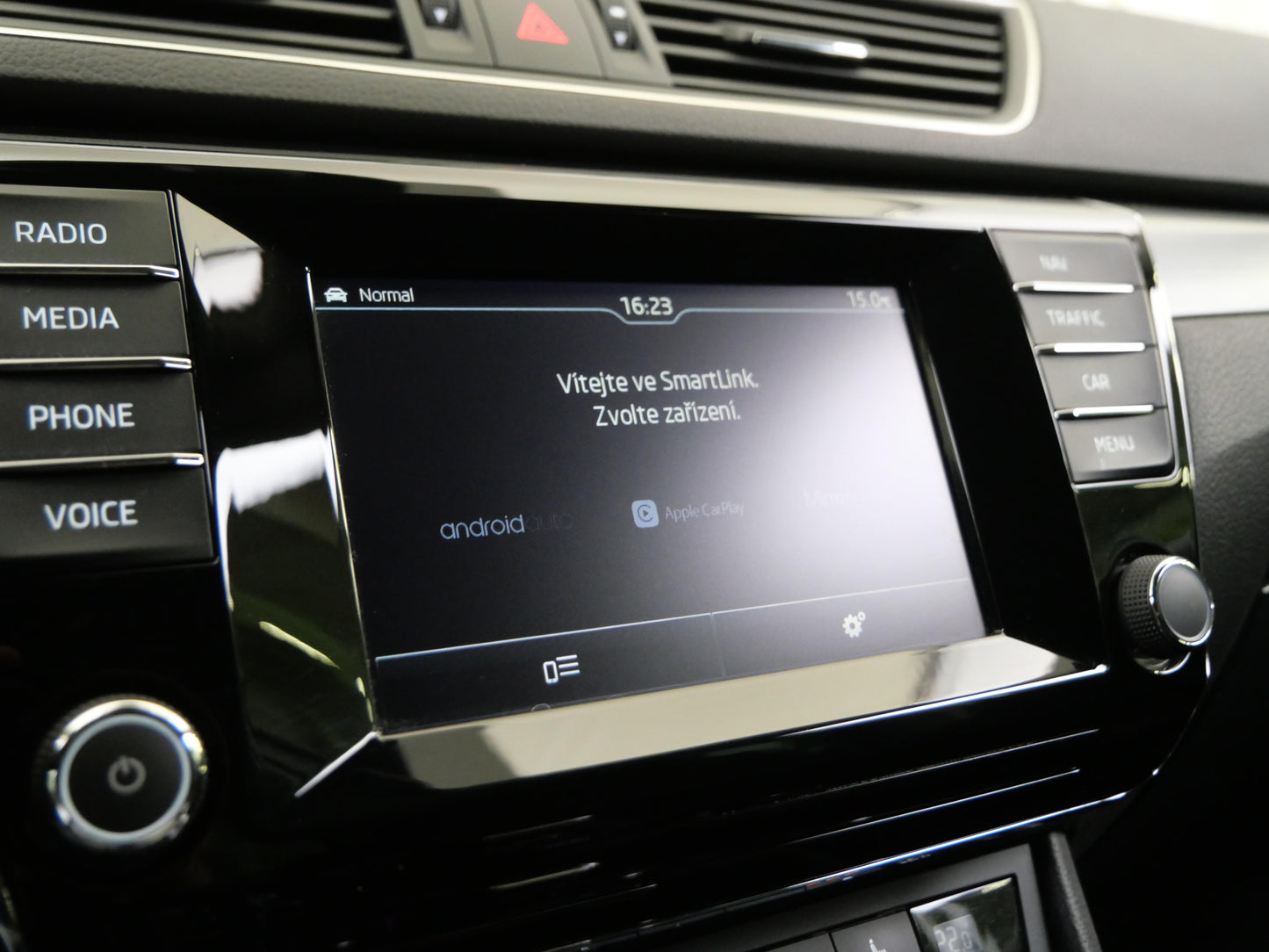 Škoda Superb 2.0 TDI 110 kW Style